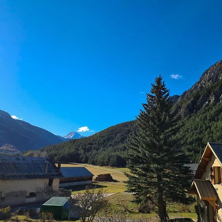 Bed And Breakfast Les Airelles Val-des-Prés エクステリア 写真