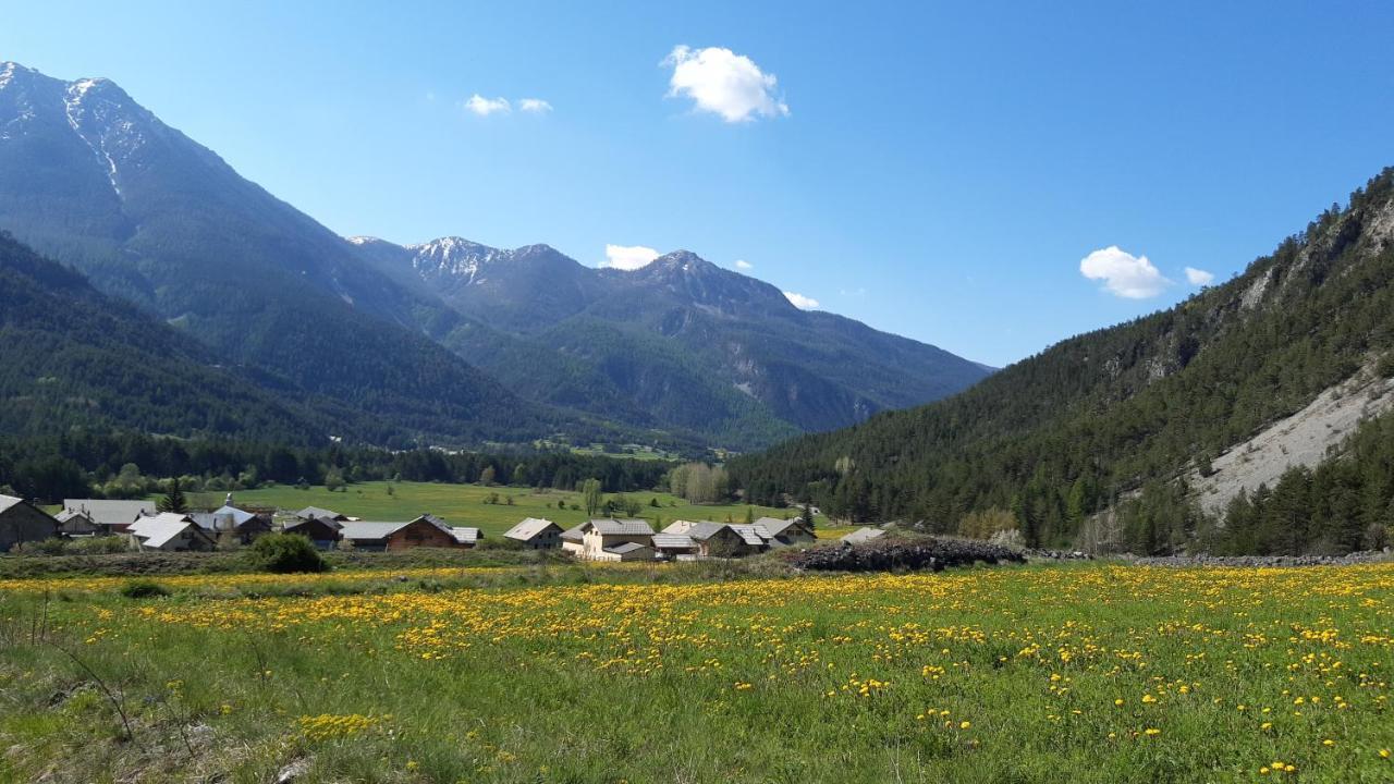 Bed And Breakfast Les Airelles Val-des-Prés エクステリア 写真