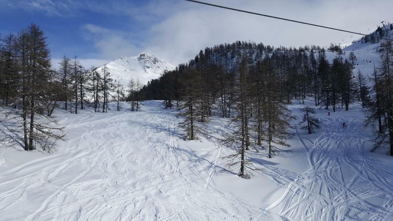 Bed And Breakfast Les Airelles Val-des-Prés エクステリア 写真